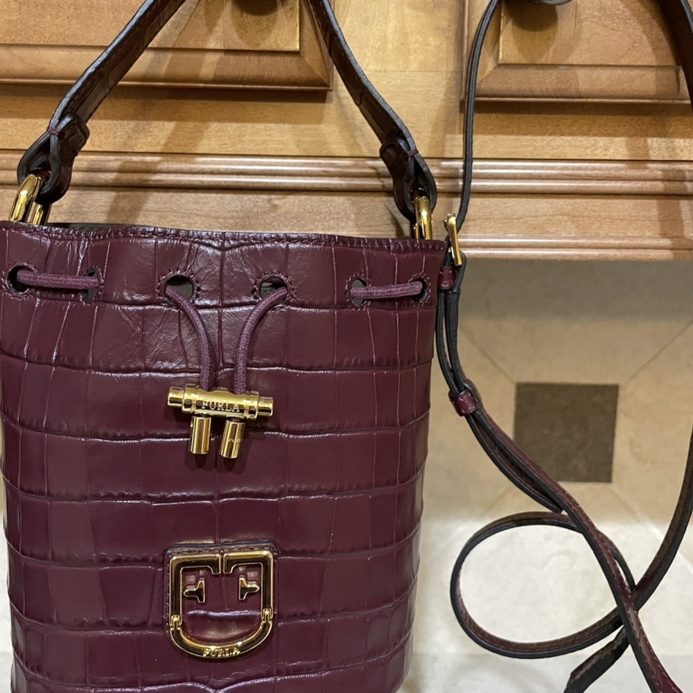 Furla Dark Red Croc-Embossed Shoulder Bag